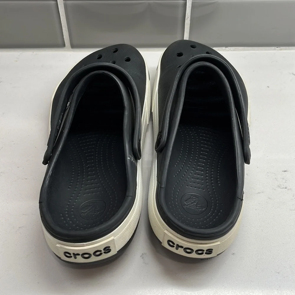 CROCBAND CLOG Size: 9‎ Color: Black Excellent Condition